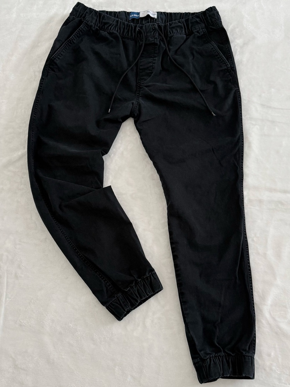 Old Navy Men's Modern Jogger
Built-In Flex Pants